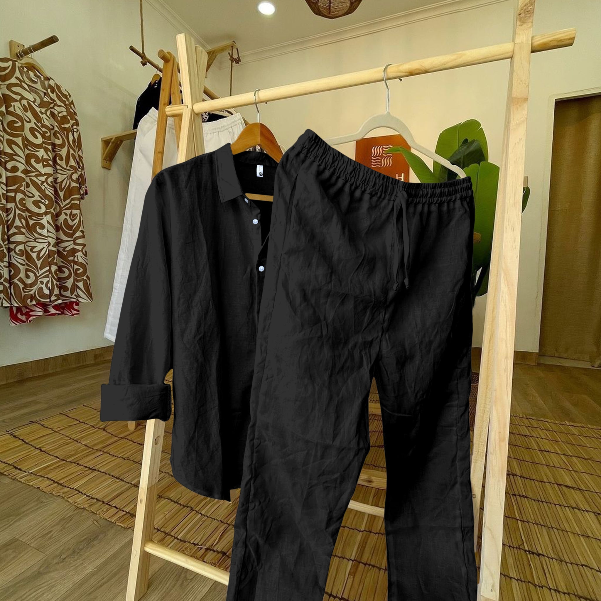 Classic Pristine Ethereal Comfort Set Black
